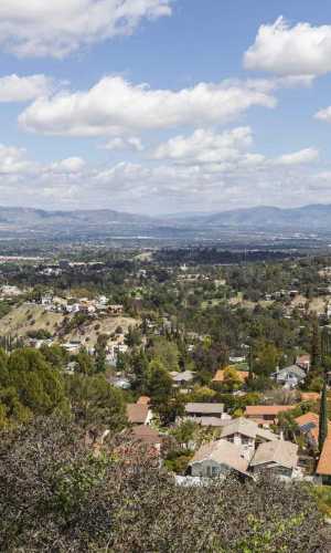 residential earthquake moving moving movers foreman